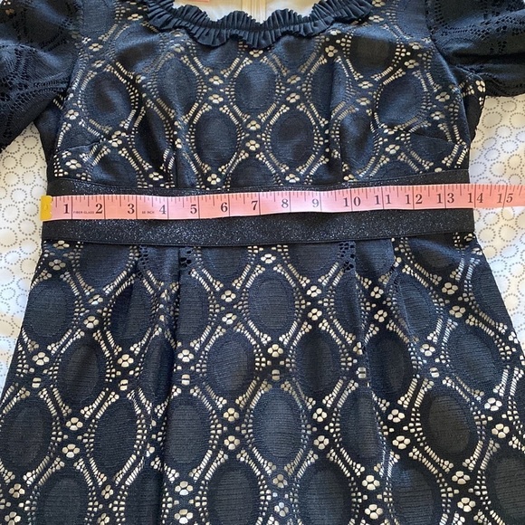 Phoebe Lace Scalloped Edge 3/4 Sleeve Black Dress Size 2 - Picture 15 of 16